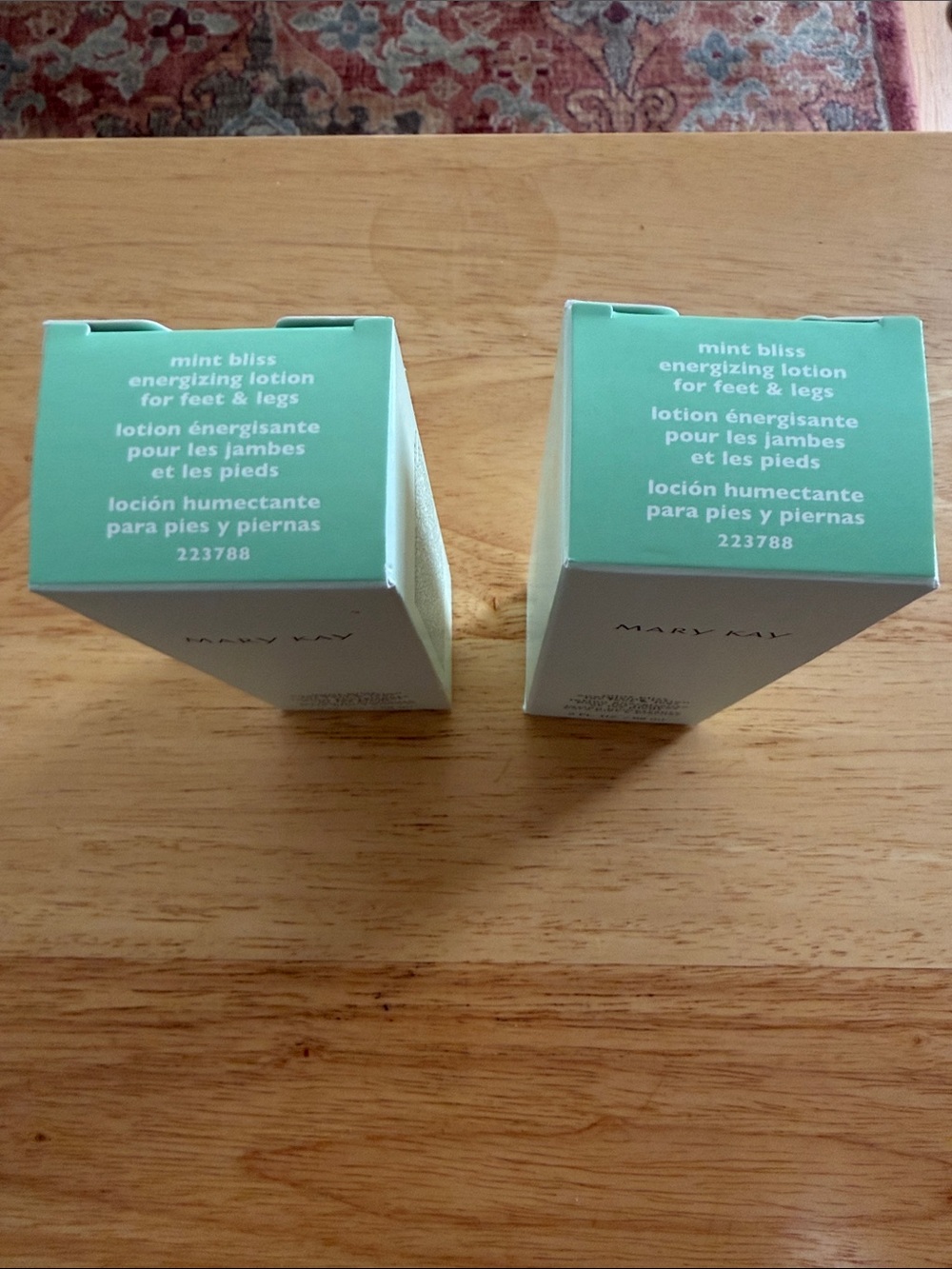 (2) A lot 2 Mary Kay Mint Bliss Energizing Lotion - Mint Green Packaging - Picture 4 of 4